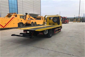 遵化非事故拖车